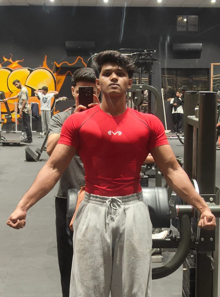 Blood red half compression t shirt